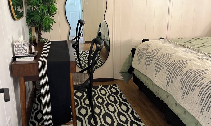 Ensenada Haus | Charming 2-bedroom HOUSE for 6 GUEST. Private HOT TUB in Valle de Guadalupe