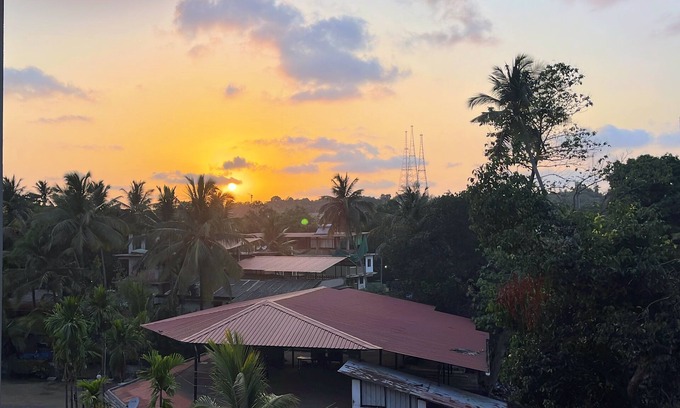 Bambolim Wohnung | Charming 2BHK apartment with WiFi, AC in Bambolim, Near the Beach & Grand Hyatt