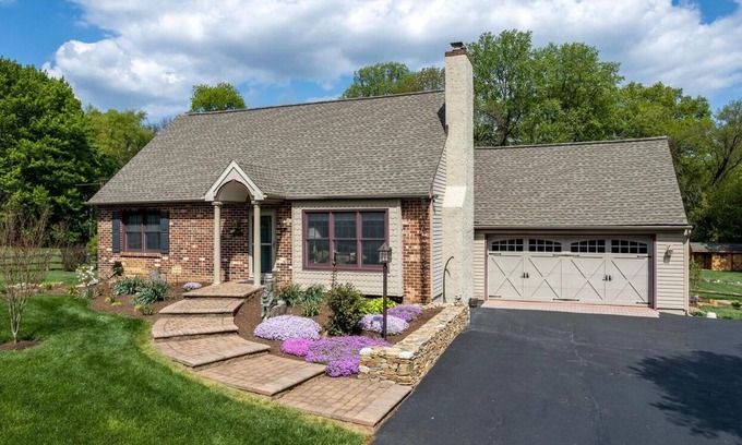 Kennett Square Haus | Charming 3-bedroom house in lovely Kennett Square with AC, WiFi