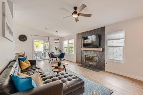 Spring Valley Haus | Charming 3BR Home Perfect for a Family Getaway