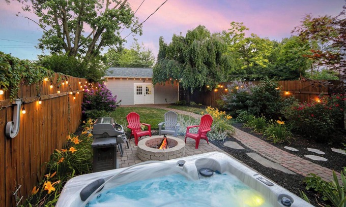 Weinland Park Haus | Charming 3BR w/ Hot Tub + Garden | Near OSU + More