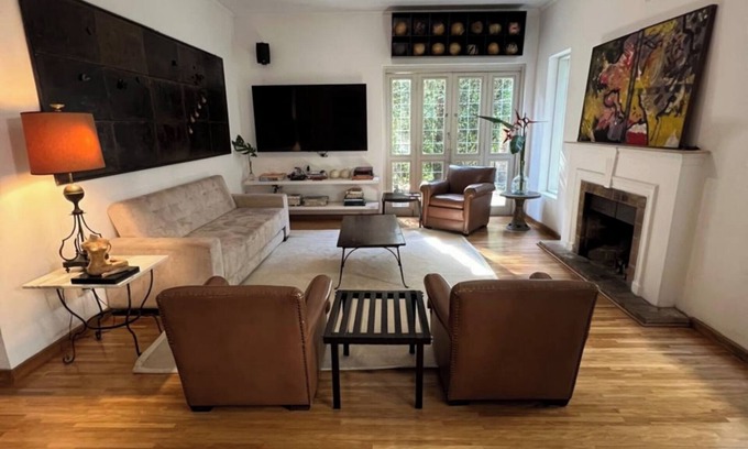 Jardim Europa Haus | Charming 4-Suite House in Jardim Europa