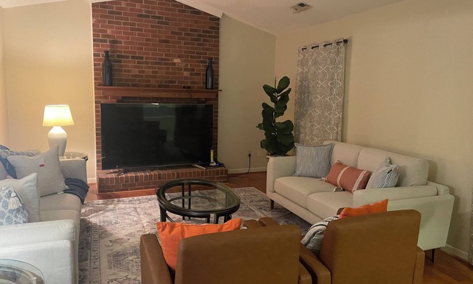 High Point Haus | Charming and cozy 3-bedroom house, 2 full bathrooms in High Point close to HPU