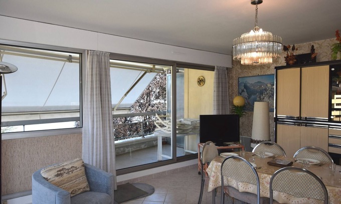 Evian-les-Bains Wohnung | Geräumige Wohnung in Evian, nahe Strand, Thermalbad und Casino