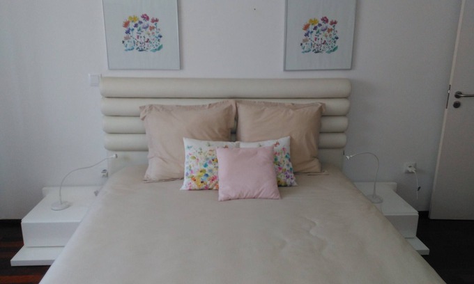 Paredes da Vitoria Wohnung | Charming Apartment - On Paredes da Vitória Beach
