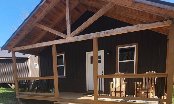 Patten Kabine | Charming cabin in Beautiful Patten Maine with WiFi, ATV/Snowmobile trail access