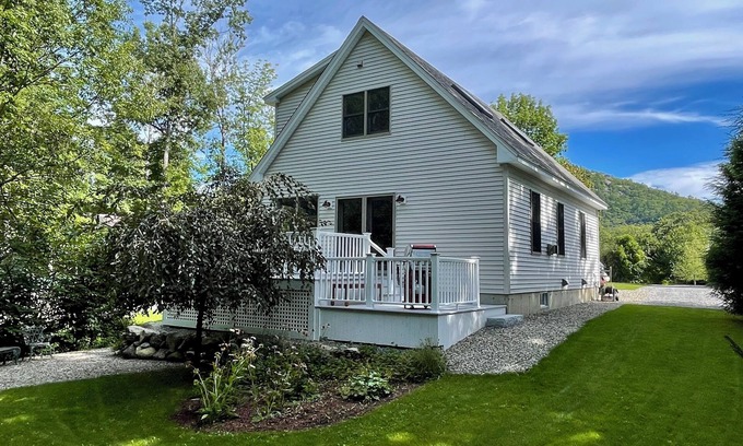 Camden Haus | Charming Camden Home in a quiet and convenient location