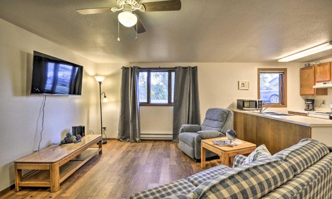 Columbus Wohnung | Charming Columbus Apt Along Yellowstone River