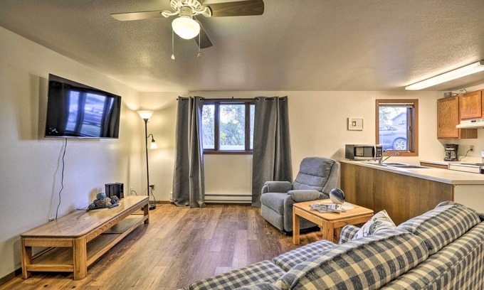 Columbus Wohnung | Charming Columbus Apt Along Yellowstone River