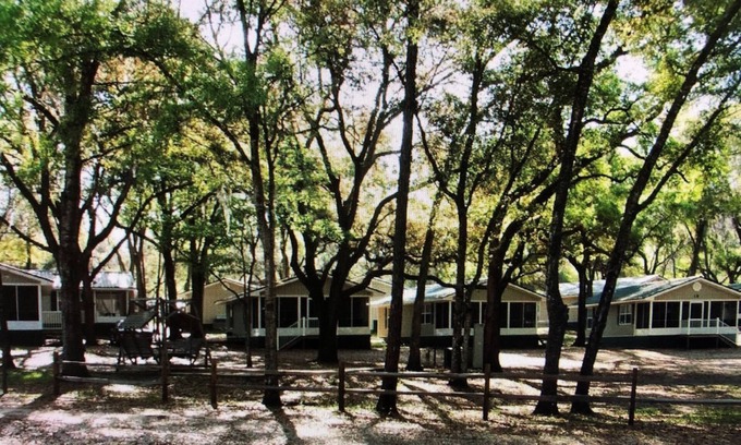 Salt Springs Kabine | Charming Cottage by the Lake!