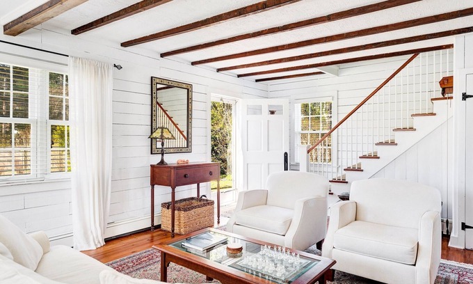 East Hampton North Hütte | CHARMING COTTAGE IN DER NÄHE DES DORFES