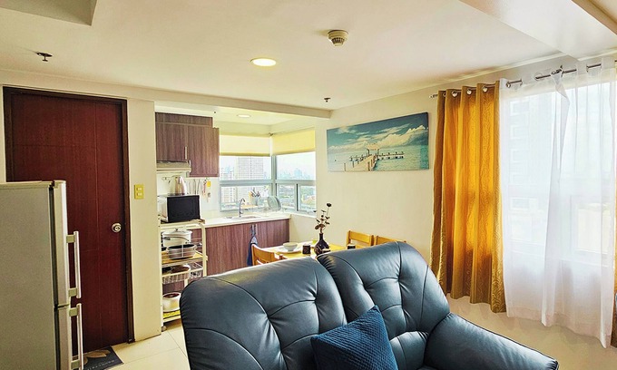 Valencia Hotel | Charming & Cozy 3-bedroom with WiFi in Quezon City