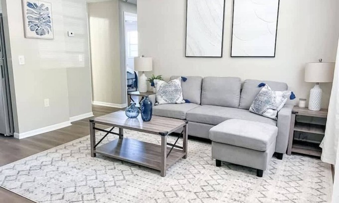 Zephyrhills Haus | Charming Duplex in Zephyrhills! #1