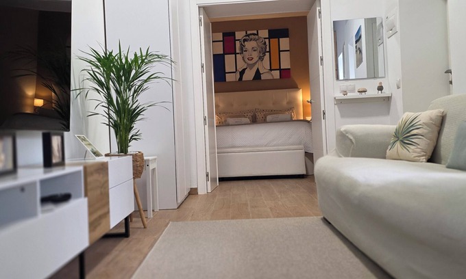 Alcala de los Gazules Wohnung | Charming 2-bedroom apartment with WiFi, AC in tranquil Alcalá de los Gazules