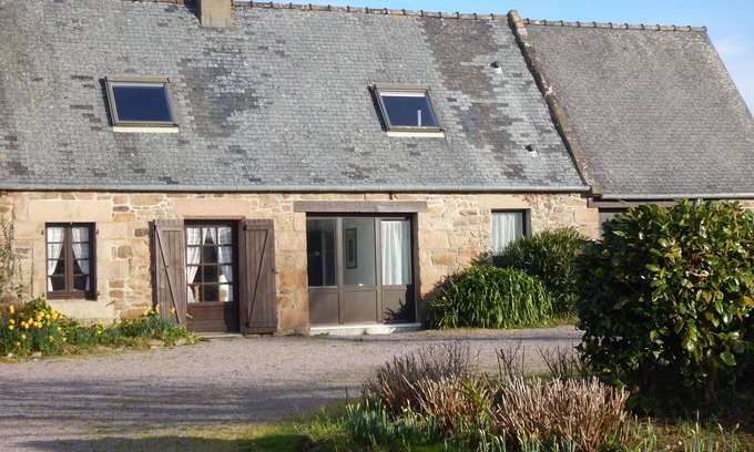 Louannec Haus | Charming, fully renovated gîte 10 minutes' walk from the beach