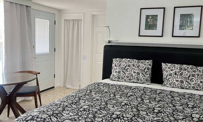Arabi Haus | Charming guesthouse with private backyard just 3 doors down from New Orleans.