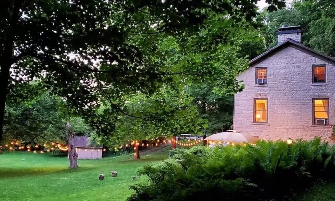 Springfield Hütte | Charming Historical Cottage in Springfield, OH