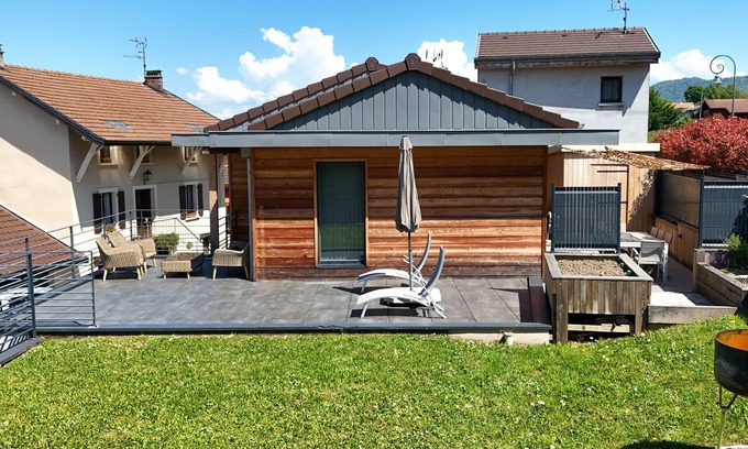 Neuvecelle Haus | Charmantes Haus in Évian mit Terrasse und Parkplatz