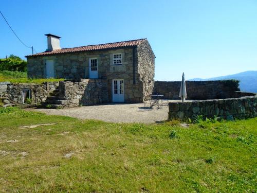 Bico Haus | Charming House in Andeviso with Mountain View
