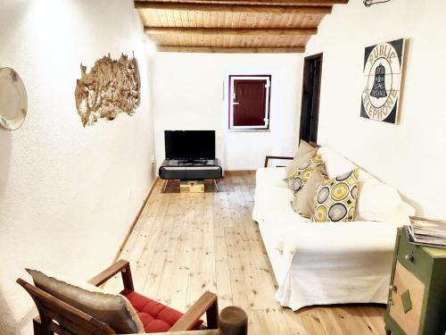 Beira Haus | Charming House in Beirã with Garden