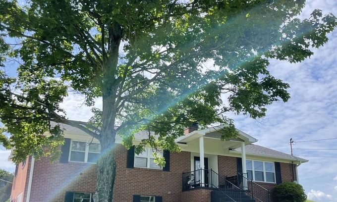 Jefferson City Haus | Charming Jefferson City Retreat