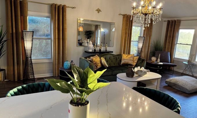 Cape Charles Haus | Charming luxurious 2-bedroom house in enchanting Cape Charles