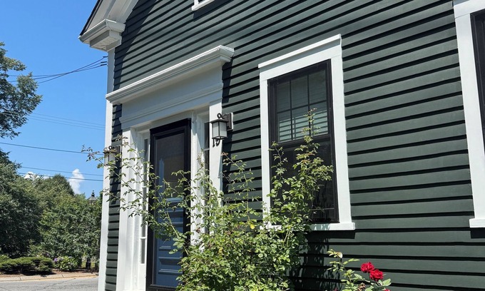Adamsville Haus | Charming newly renovated home in Little Compton.