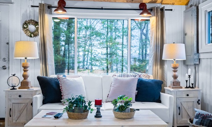 Lake Kabine | Charming Renovated Cabin with a Cottage vibe. Thus "The Cabbage"