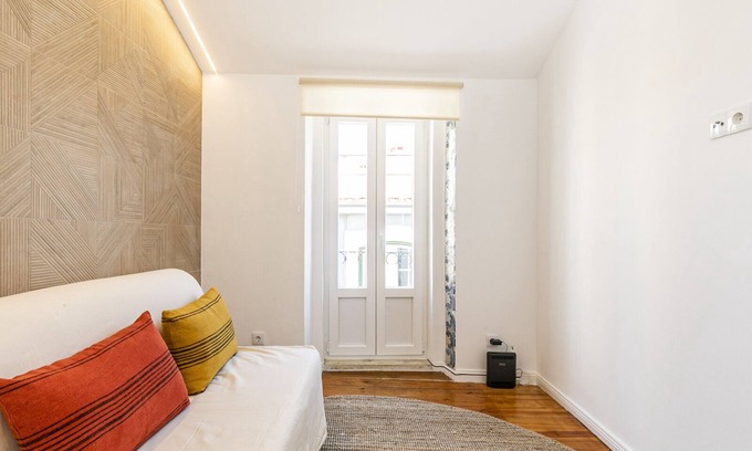 Alfama Wohnung | Charming Studio in Graça Overlooking the Tagus River