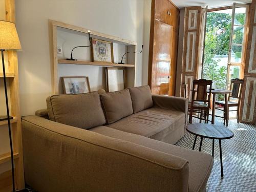 Lisbon Old Town Wohnung | Charming Studio in the City Center - With Terrace