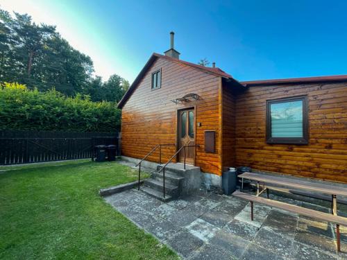 Cerveny Kostelec Skihütte | Chata Brodský E1062