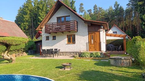 Skalice Haus | Chata Mareček - v lesní osadě u řeky Lužnice