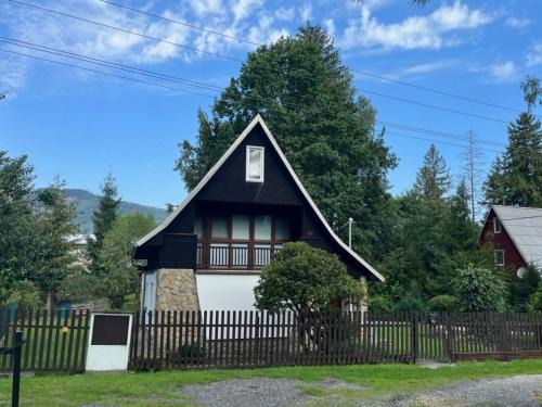 Celadna Haus | Chata Na Mýtině
