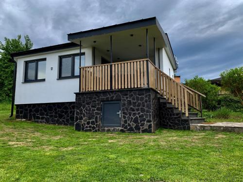 Kaluza Haus | Chata Thermal House