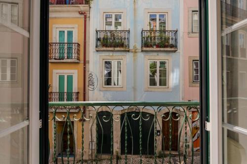 Encarnacao Wohnung | Chiado Meets Bairro Apartment