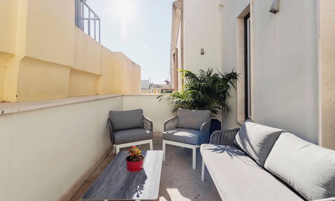 Martires Wohnung | Chiado Square - Lisbon Best Apartments