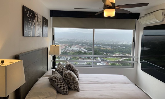Heredia Wohnung | Chic APT tolle Aussicht in der Nähe von Flughafen und der Innenstadt