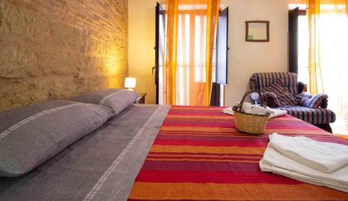 Castelbuono Wohnung | Chic studio with mountain view in Castelbuono 18 m² + Balcony
