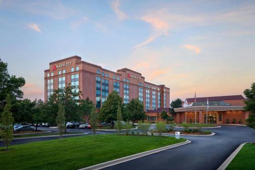 Hoffman Estates Hotel | Chicago Marriott Northwest