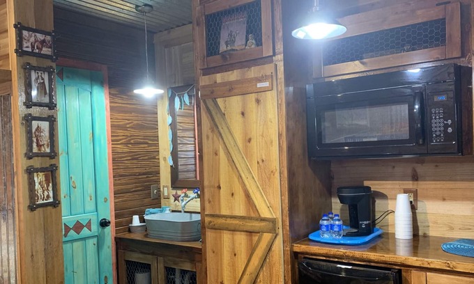 Cache Kabine | Neu erbaute Luxus-KABINE Entdecken Sie die Wichita Mountains zum Entspannen und Zurückspulen