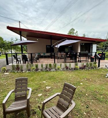 San Rafael Haus | Chill & Relax in a 11bed 5washroom