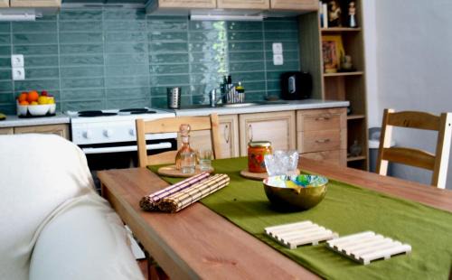 Archanes-Asterousia Wohnung | Chrismma 1-Bed Apt with Private Yard & Parking