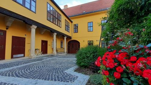 Pecs Haus | Ciszterci Szállás Pécs
