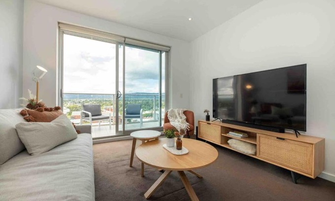 Adelaide Central Business District Wohnung | City apartment, pool & carpark