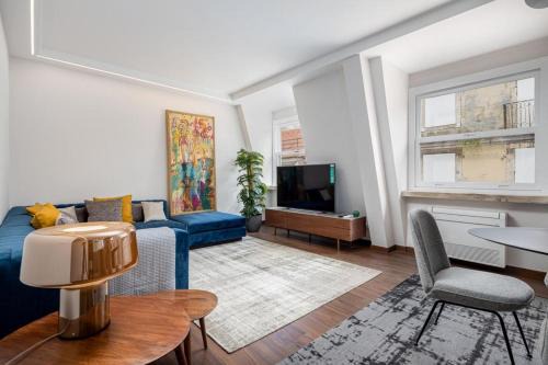 Baixa Wohnung | City Center Apt with Elevator Your Office inLisbon