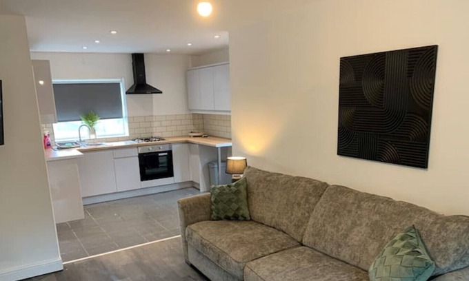 Stourbridge Haus | Clara House