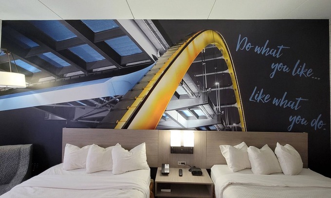 Franklin Hotel | Clarion Pointe Franklin - Nashville Area