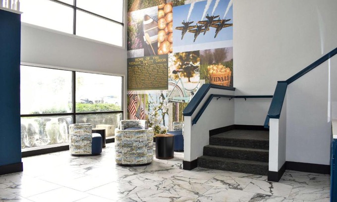 Vidalia Hotel | Clarion Pointe Vidalia - Lyons West