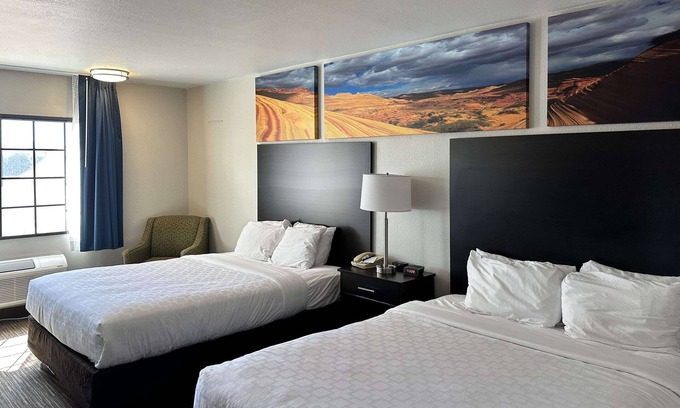 Winslow Hotel | Clarion Pointe Winslow I-40