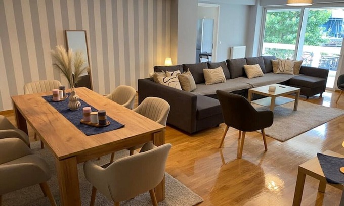 Khalandrion Wohnung | Classy 3BR with 2 Bathrooms Apartment in Marousi